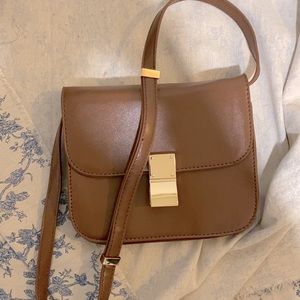 Brown square bag